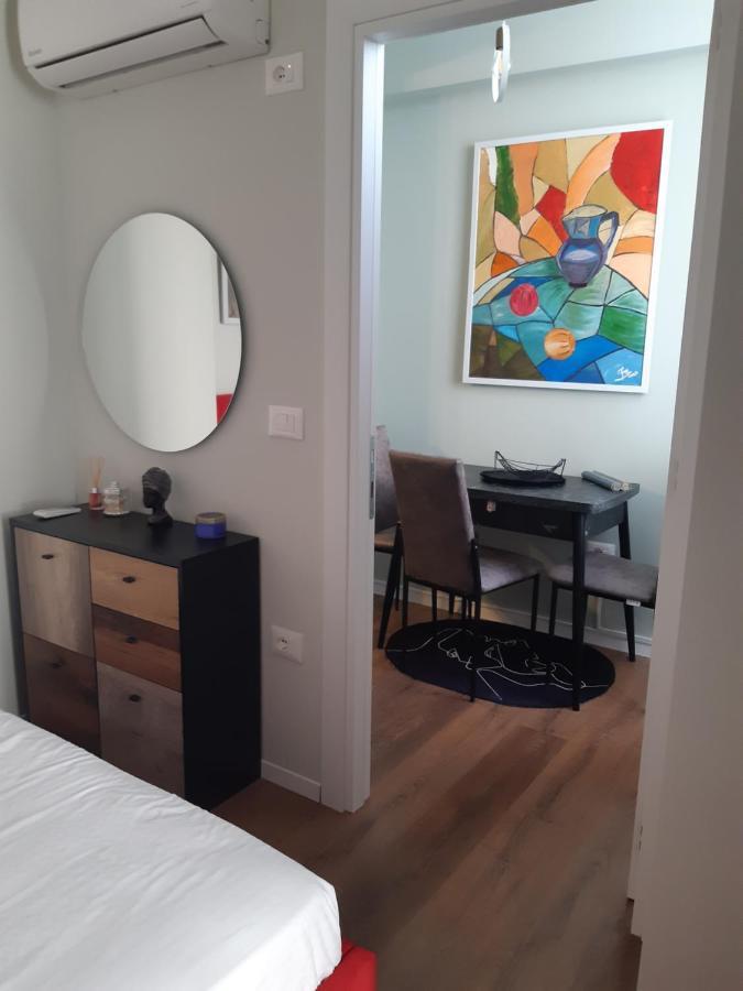 Edea Flat Apartment Тирана Екстериор снимка